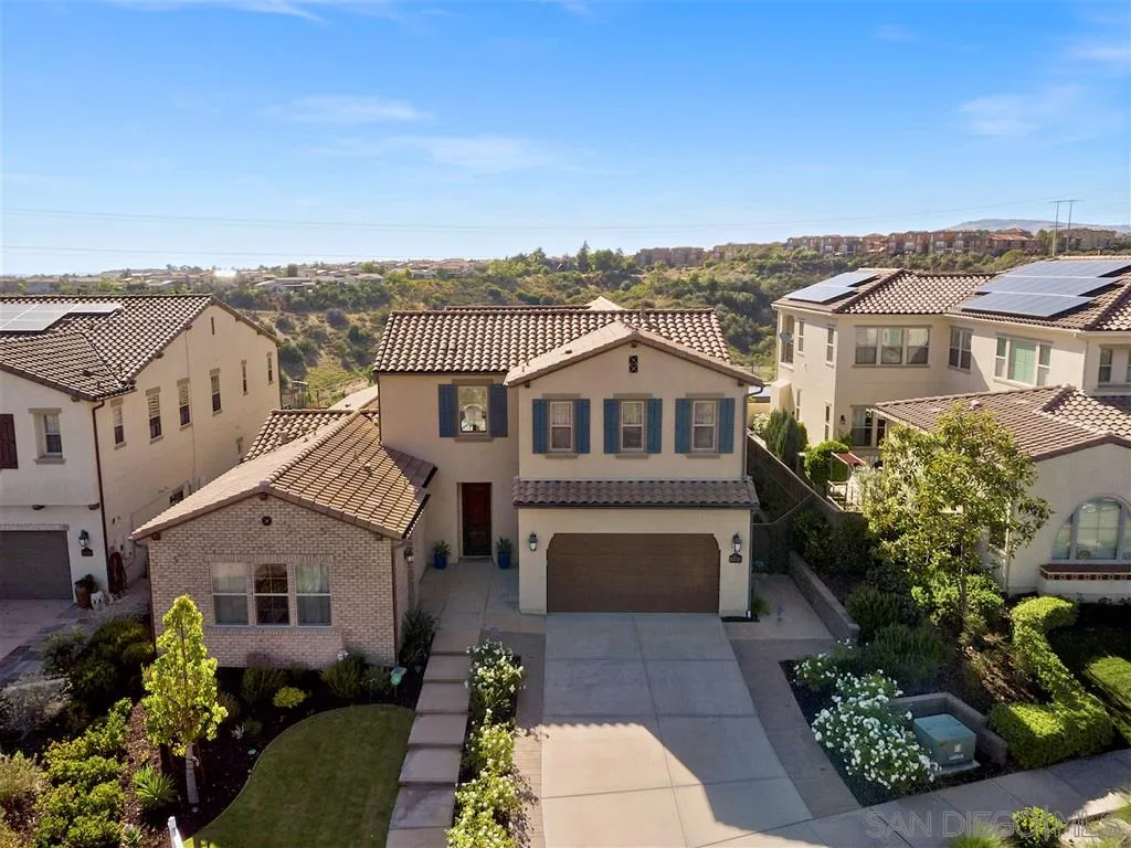 15536 Tanner Ridge Road San Diego, CA 92127 - Photo 23 of 25 an aerial view of a house
