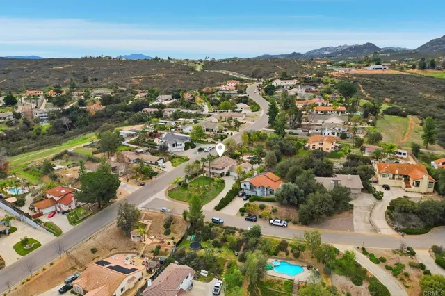 $1,225,000 | 25045 Tana Way, Ramona, CA 92065