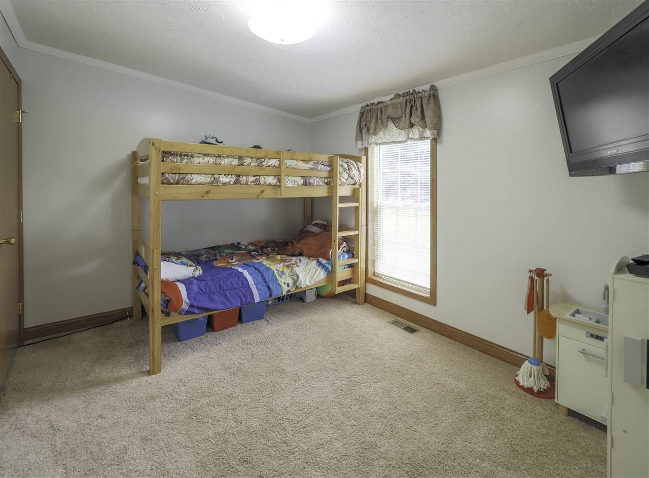 6234 West 18 Road Mesick, MI 49668 - Photo 13 of 29 1878380-12.JPG