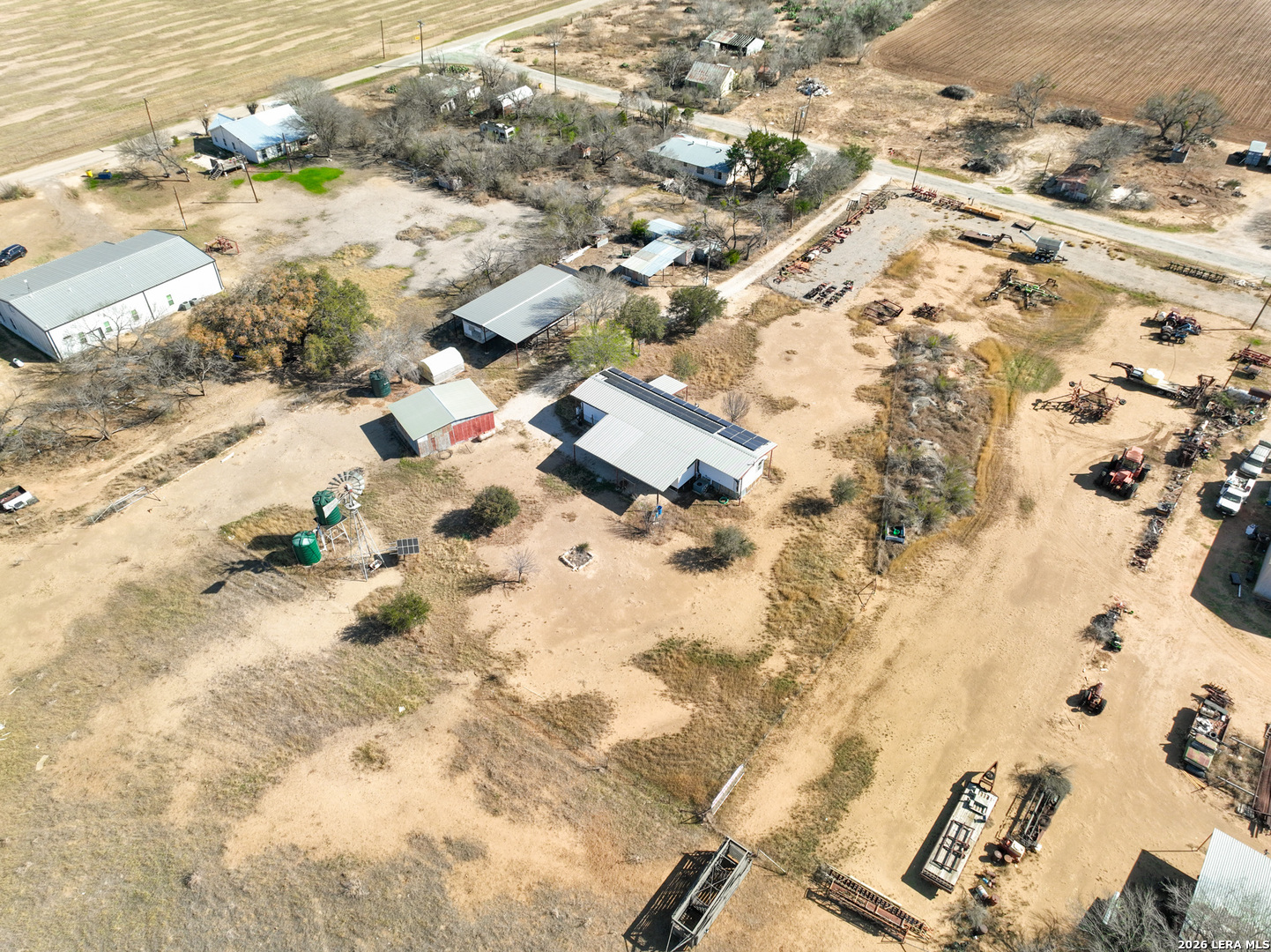 4919 County Road 545 Devine, TX 78016 - Photo 29 of 38