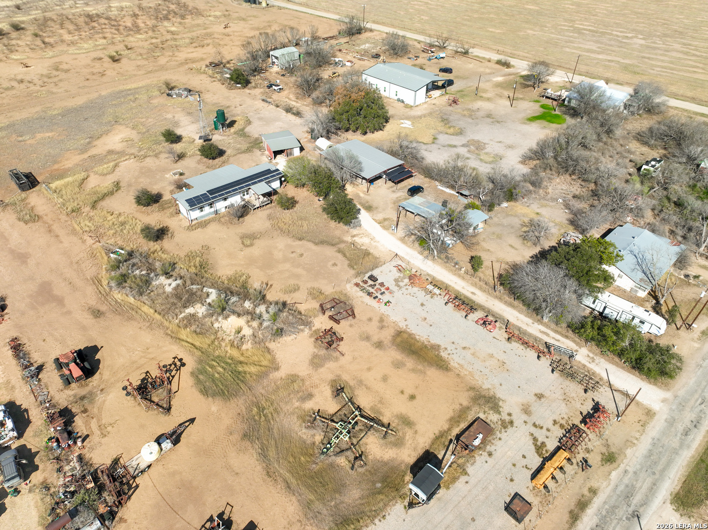 4919 County Road 545 Devine, TX 78016 - Photo 31 of 38