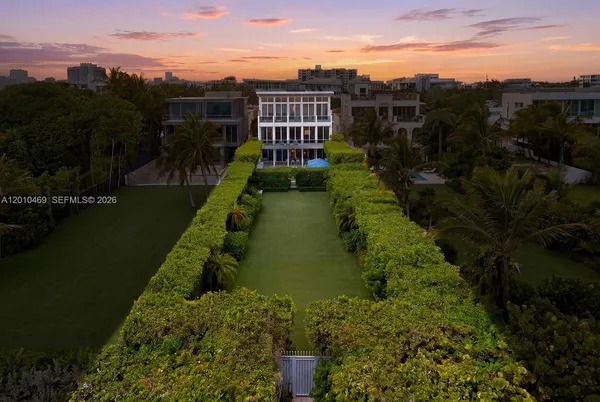 $24,990,000 | 7815 Atlantic Way, Miami Beach, FL 33141