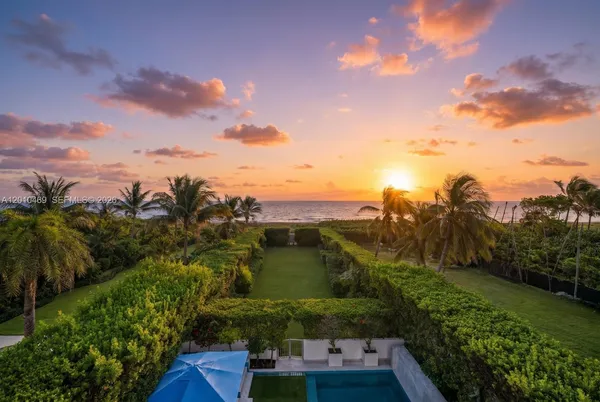 $24,990,000 | 7815 Atlantic Way, Miami Beach, FL 33141