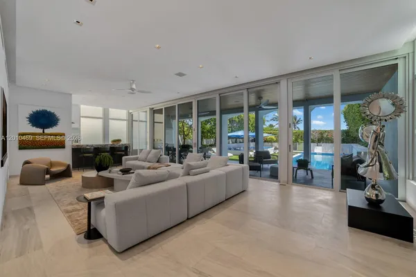 $24,990,000 | 7815 Atlantic Way, Miami Beach, FL 33141