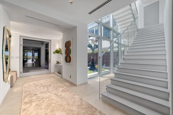 $24,990,000 | 7815 Atlantic Way, Miami Beach, FL 33141