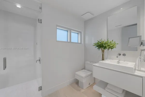 $24,990,000 | 7815 Atlantic Way, Miami Beach, FL 33141