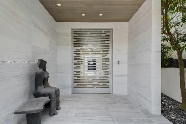 $24,990,000 | 7815 Atlantic Way, Miami Beach, FL 33141