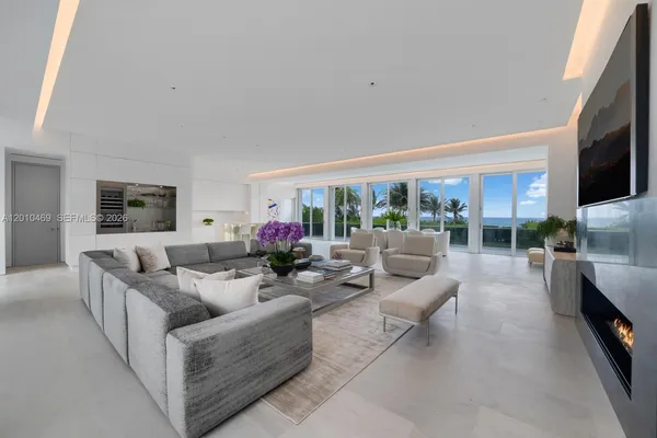 $24,990,000 | 7815 Atlantic Way, Miami Beach, FL 33141