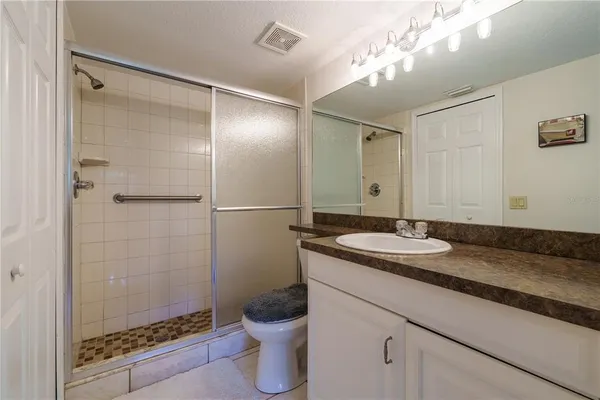 $1,900 | 5685 Ashton Lake Drive, Unit 5685, Sarasota, FL 34231