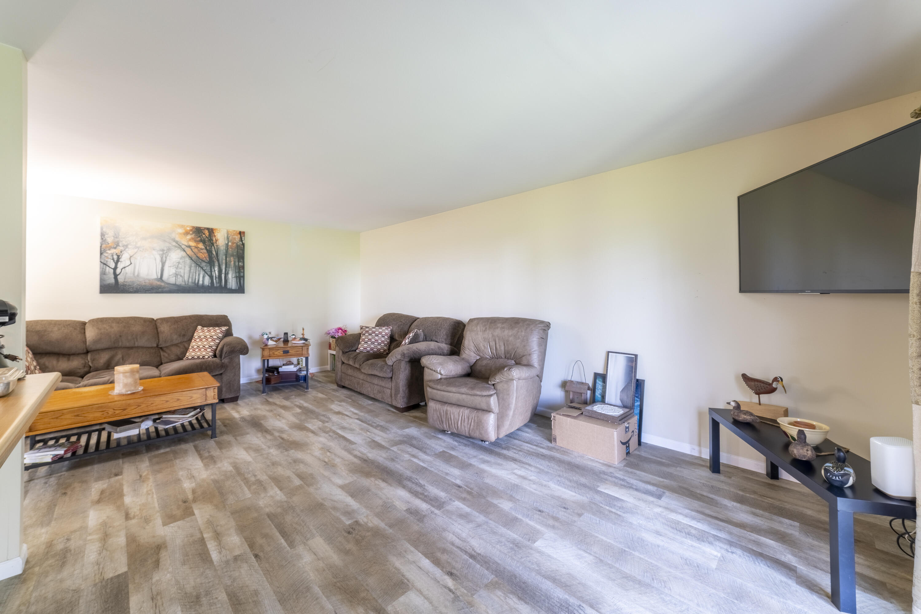 1193 Millpond Road Valparaiso, IN 46385 - Photo 13 of 20 3000x2001