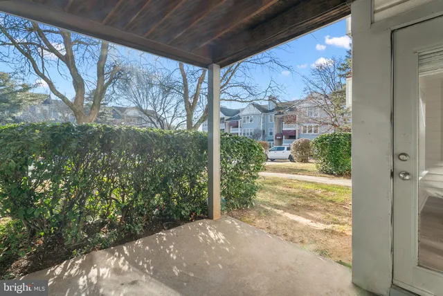 $1,999 | 3321 Sir Thomas Drive, Silver Spring, MD 20904