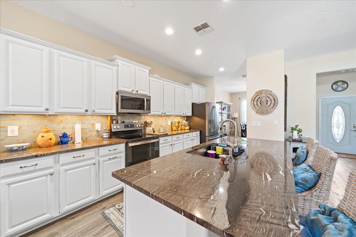 3448 Ahern Place Melbourne, FL 32940 - Photo 12 of 31 11-untitled-9