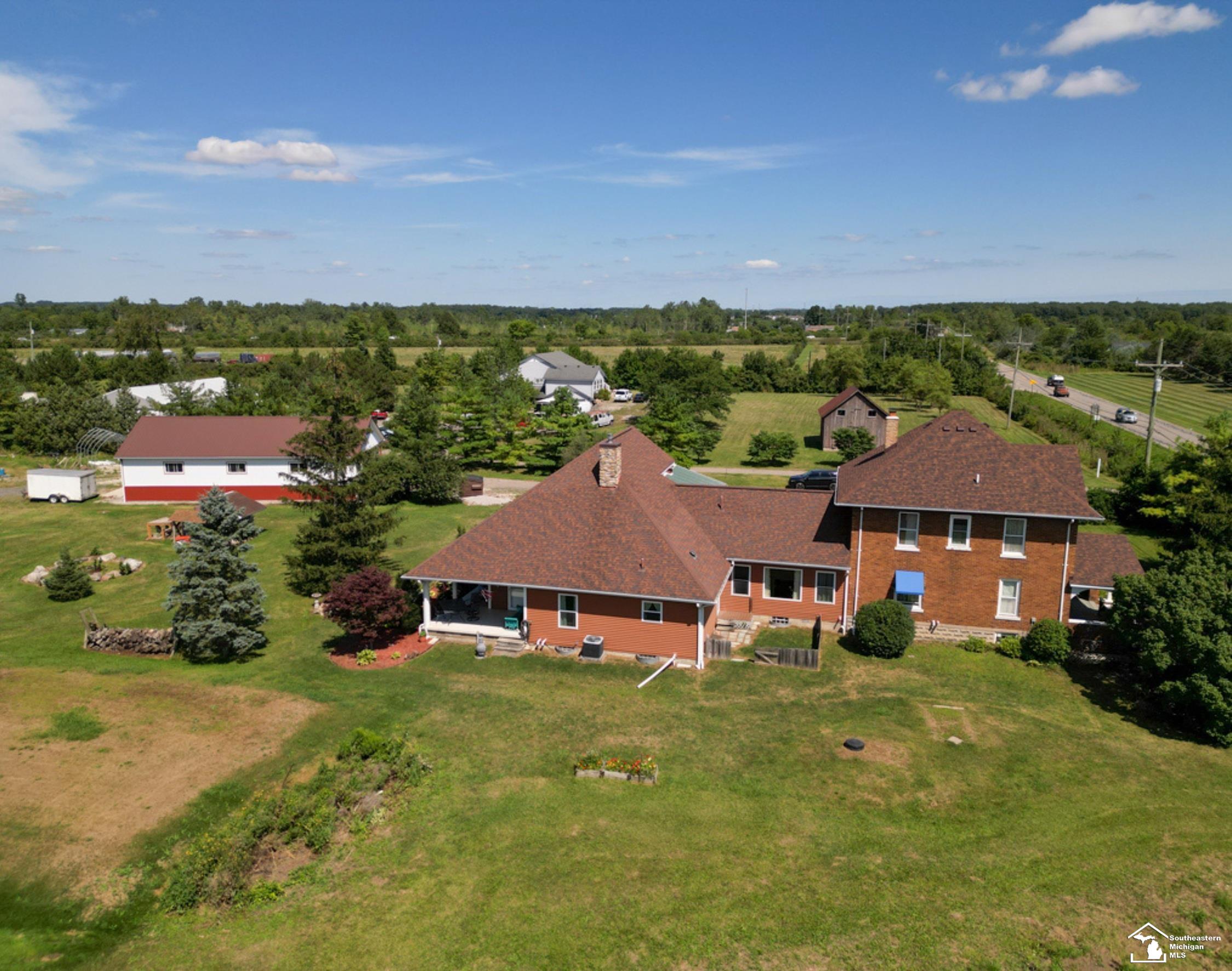 1827 Newport Road Newport, MI 48166 - Photo 38 of 45