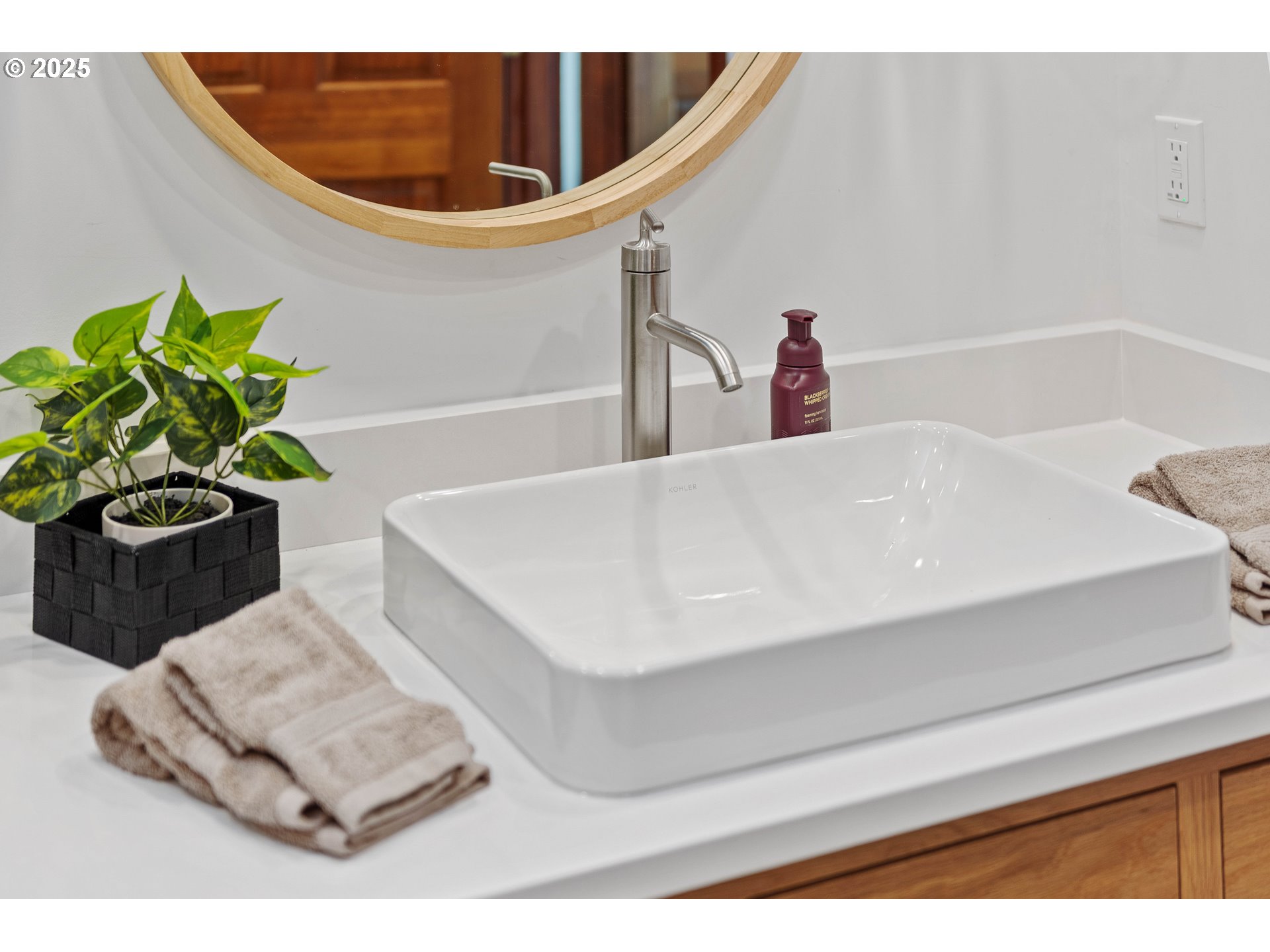 57555 Parkersburg Road Bandon, OR 97411 - Photo 28 of 48