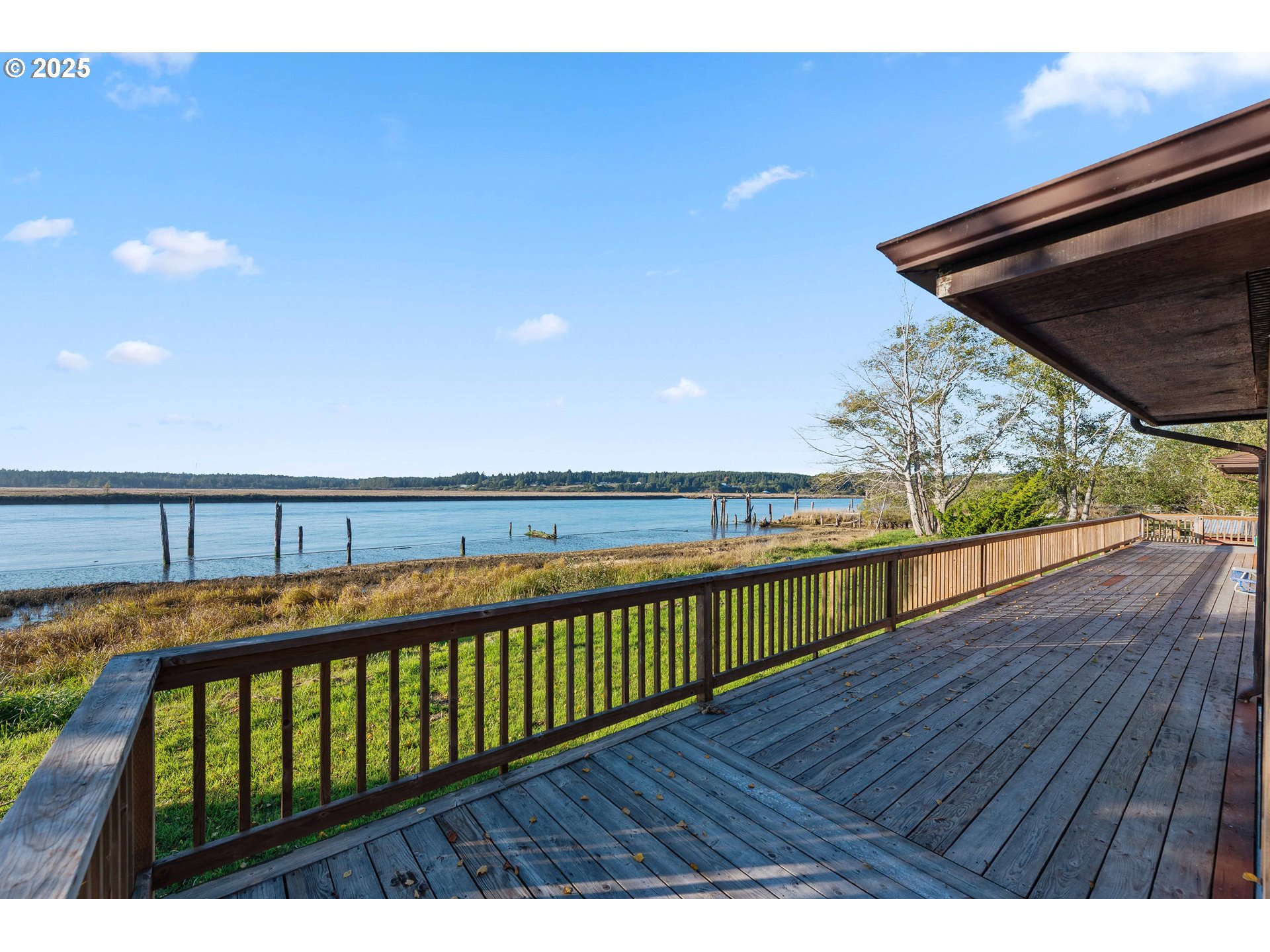 57555 Parkersburg Road Bandon, OR 97411 - Photo 42 of 48