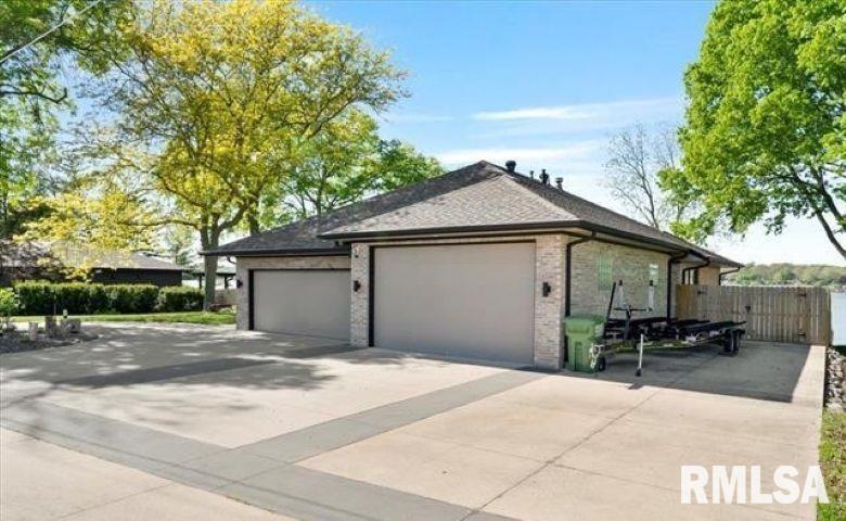 17711 Rte 84 North East Moline, IL 61244 - Photo 3 of 71 Gallery Image 3