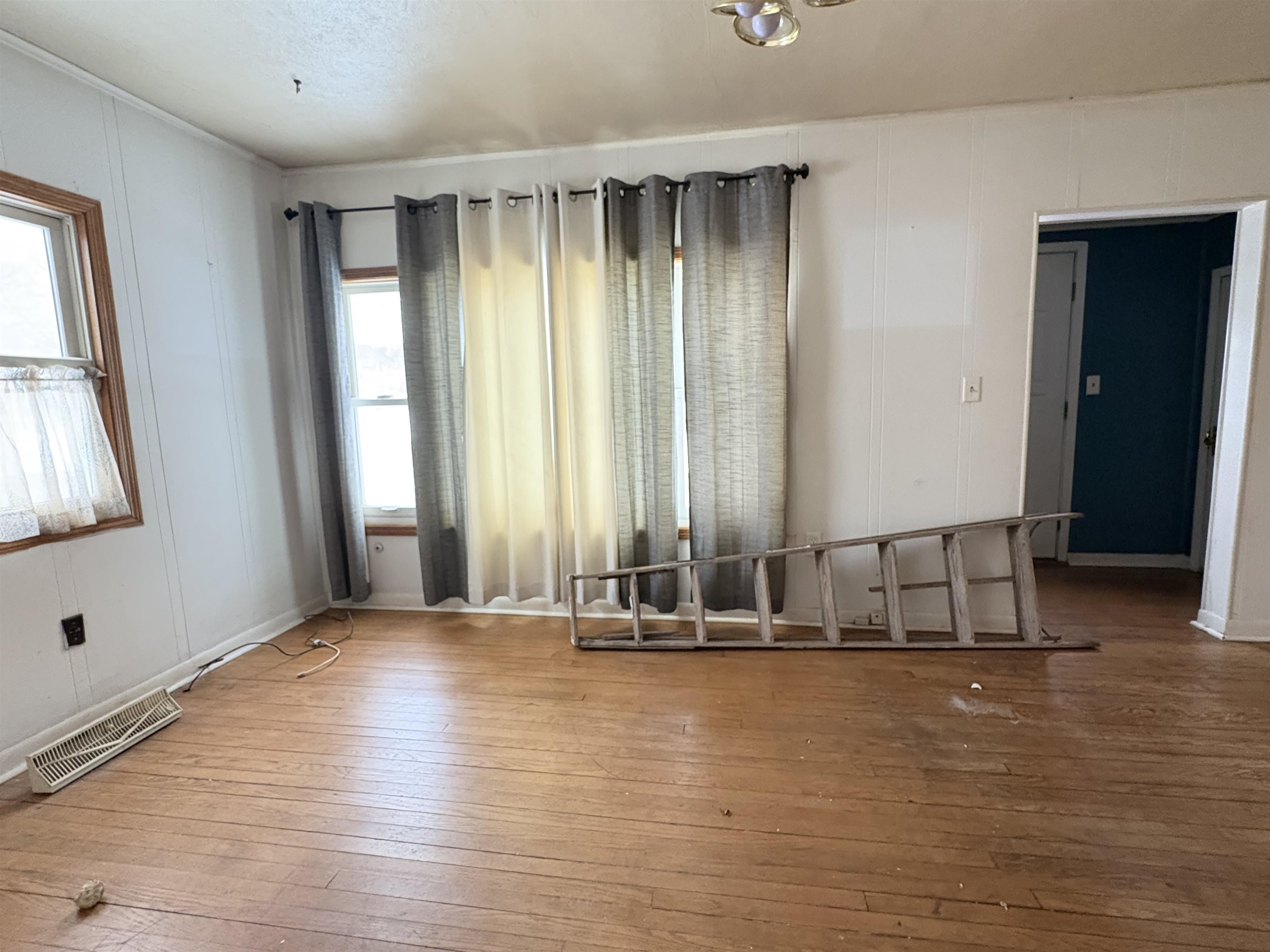 1060 Oak Street Plain, WI 53577 - Photo 13 of 32