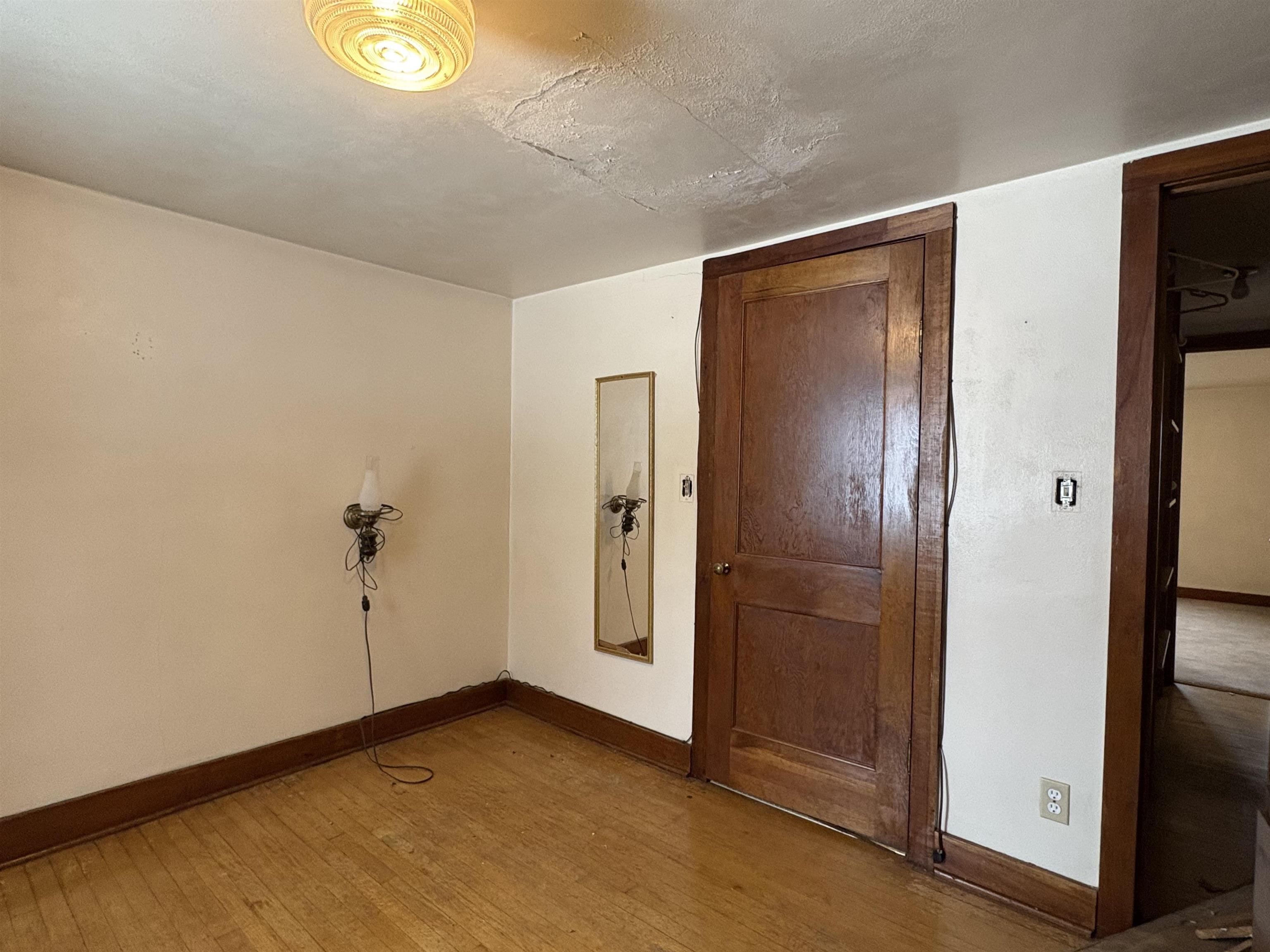 1060 Oak Street Plain, WI 53577 - Photo 17 of 32