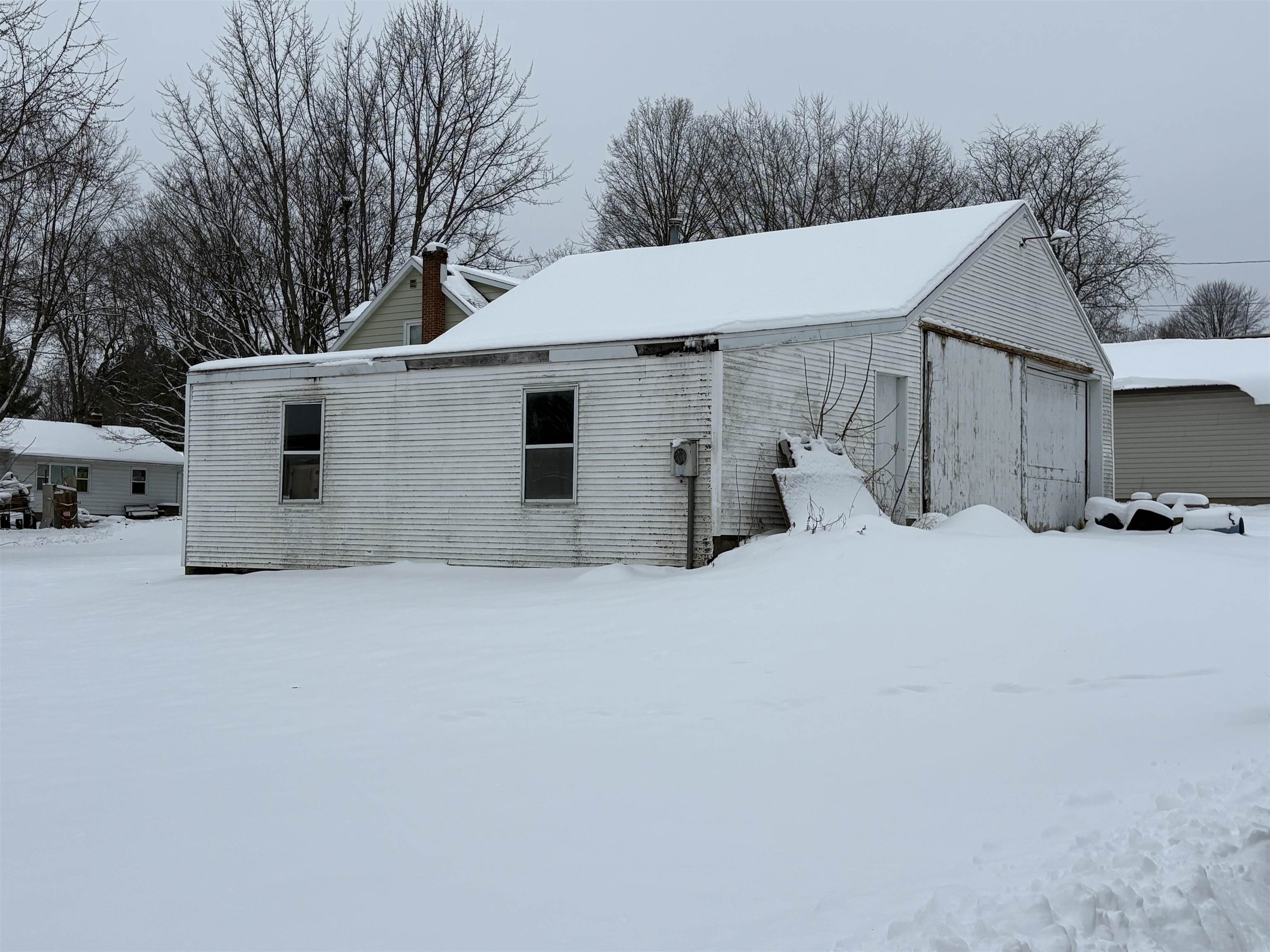 1060 Oak Street Plain, WI 53577 - Photo 25 of 32