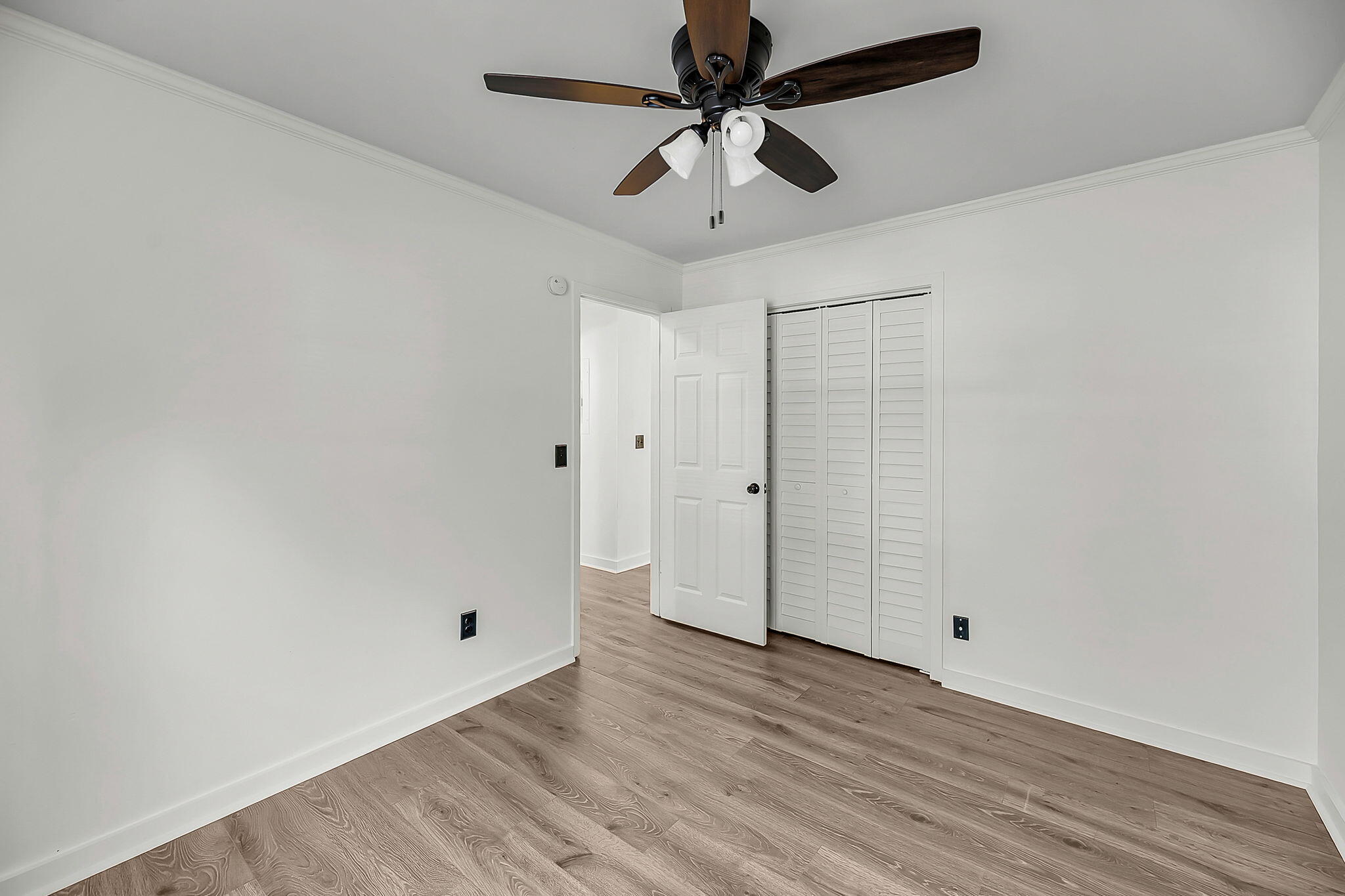 6287 Rolling Fork Road, Unit B North Charleston, SC 29406 - Photo 12 of 20 Second Bedroom