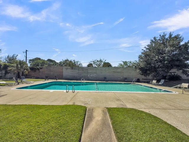 $170,000 | 6287 Rolling Fork Road, Unit B, North Charleston, SC 29406