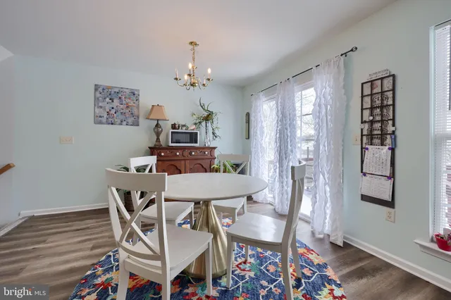 $239,900 | 2706 Equestrian Drive, York, PA 17402