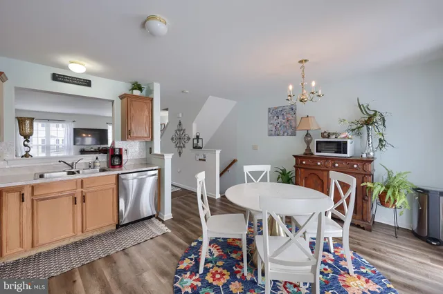 $239,900 | 2706 Equestrian Drive, York, PA 17402