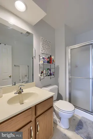 $239,900 | 2706 Equestrian Drive, York, PA 17402