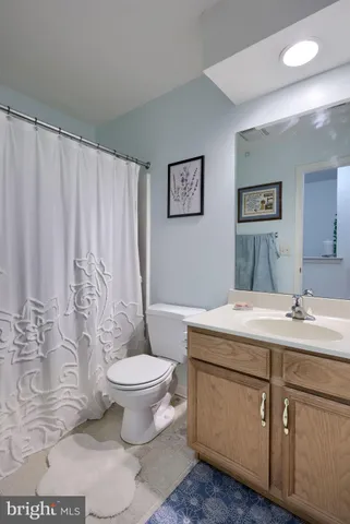 $239,900 | 2706 Equestrian Drive, York, PA 17402