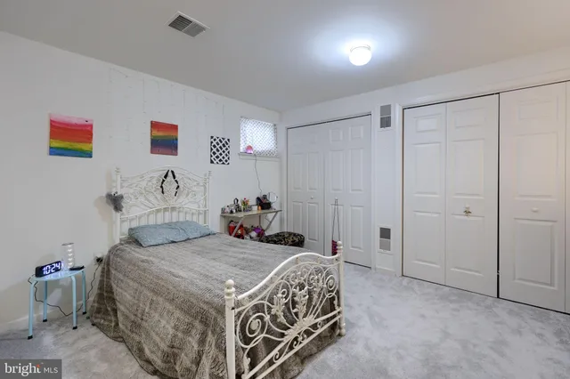 $239,900 | 2706 Equestrian Drive, York, PA 17402