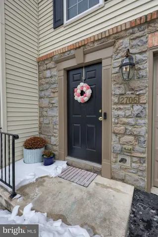$239,900 | 2706 Equestrian Drive, York, PA 17402