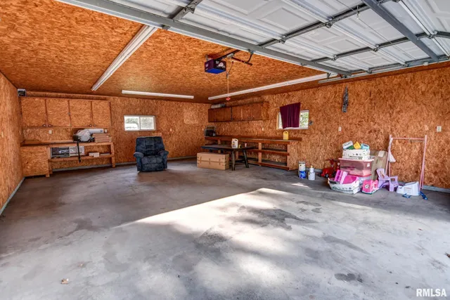 $149,900 | 1553 South Shumway Street, Taylorville, IL 62568