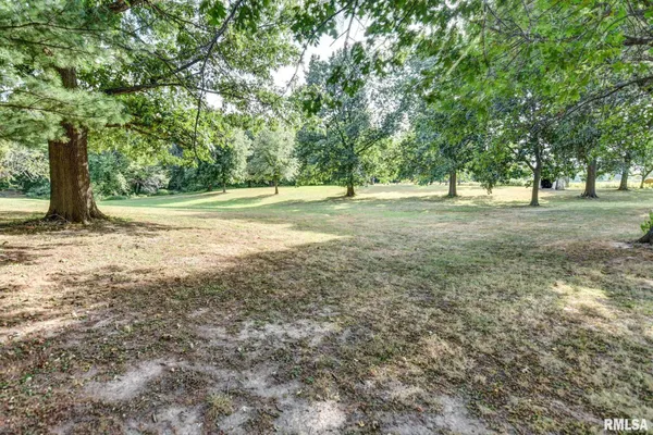 $145,000 | 1553 South Shumway Street, Taylorville, IL 62568