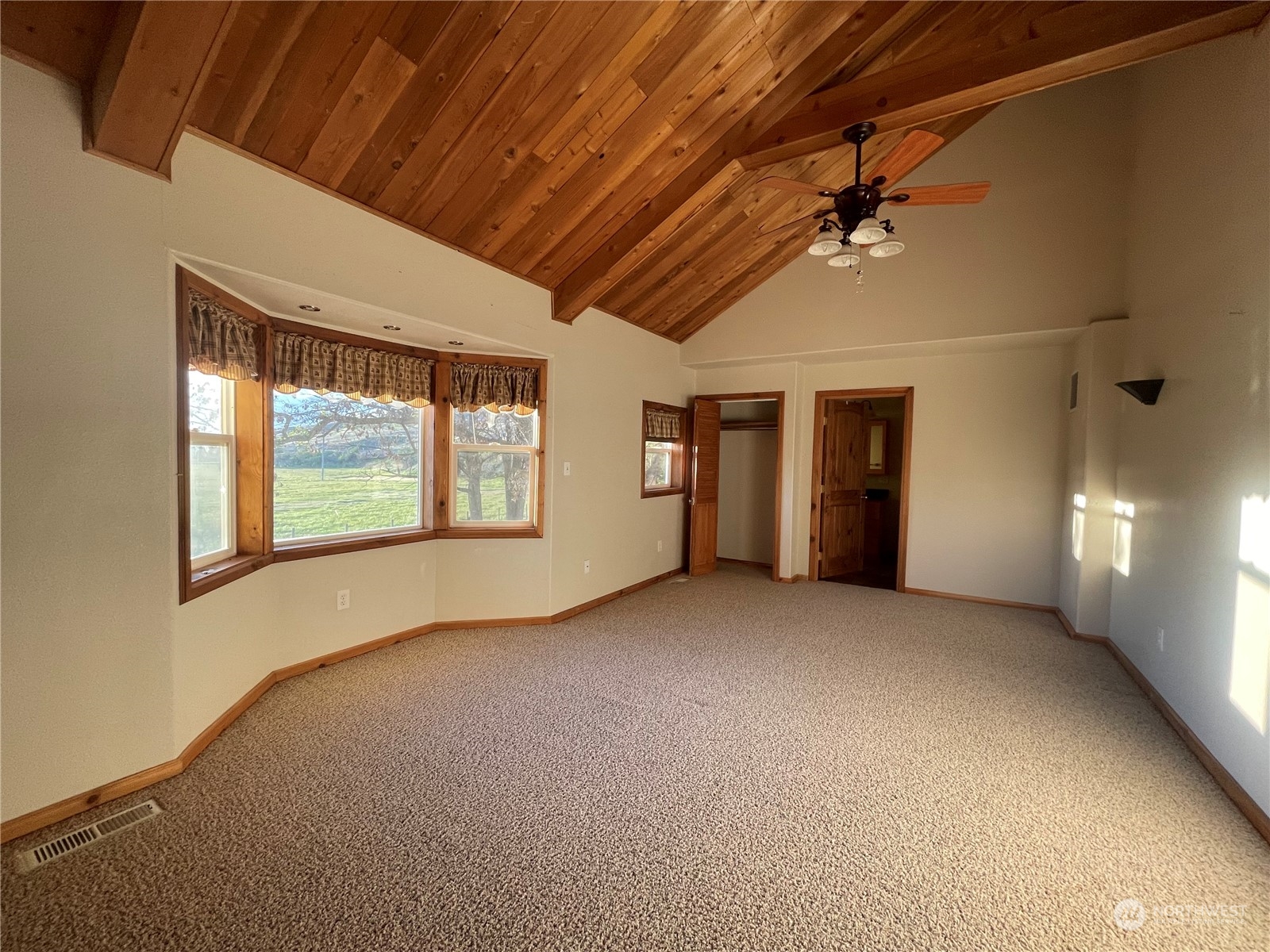 216 Tucannon Road Dayton, WA 99328 - Photo 19 of 39 a view of an empty room with a window