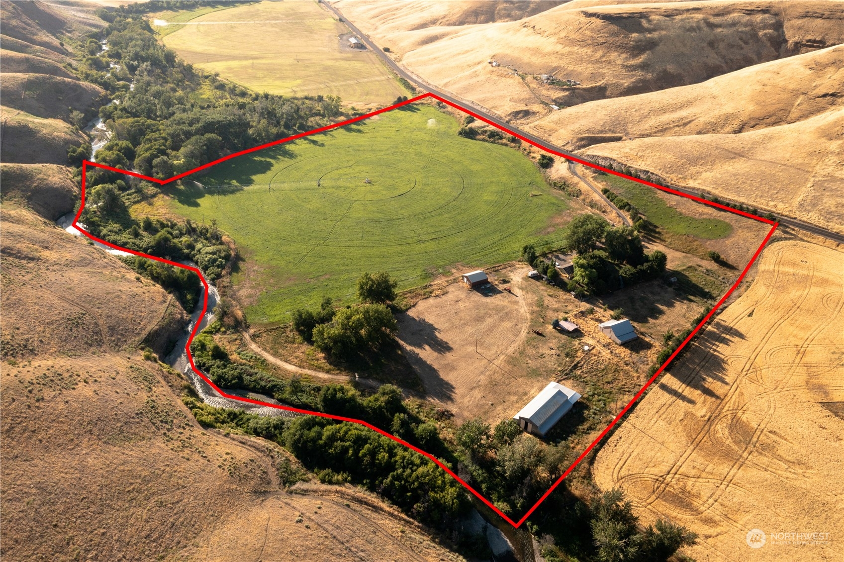 216 Tucannon Road Dayton, WA 99328 - Photo 30 of 39 a bird view of a house