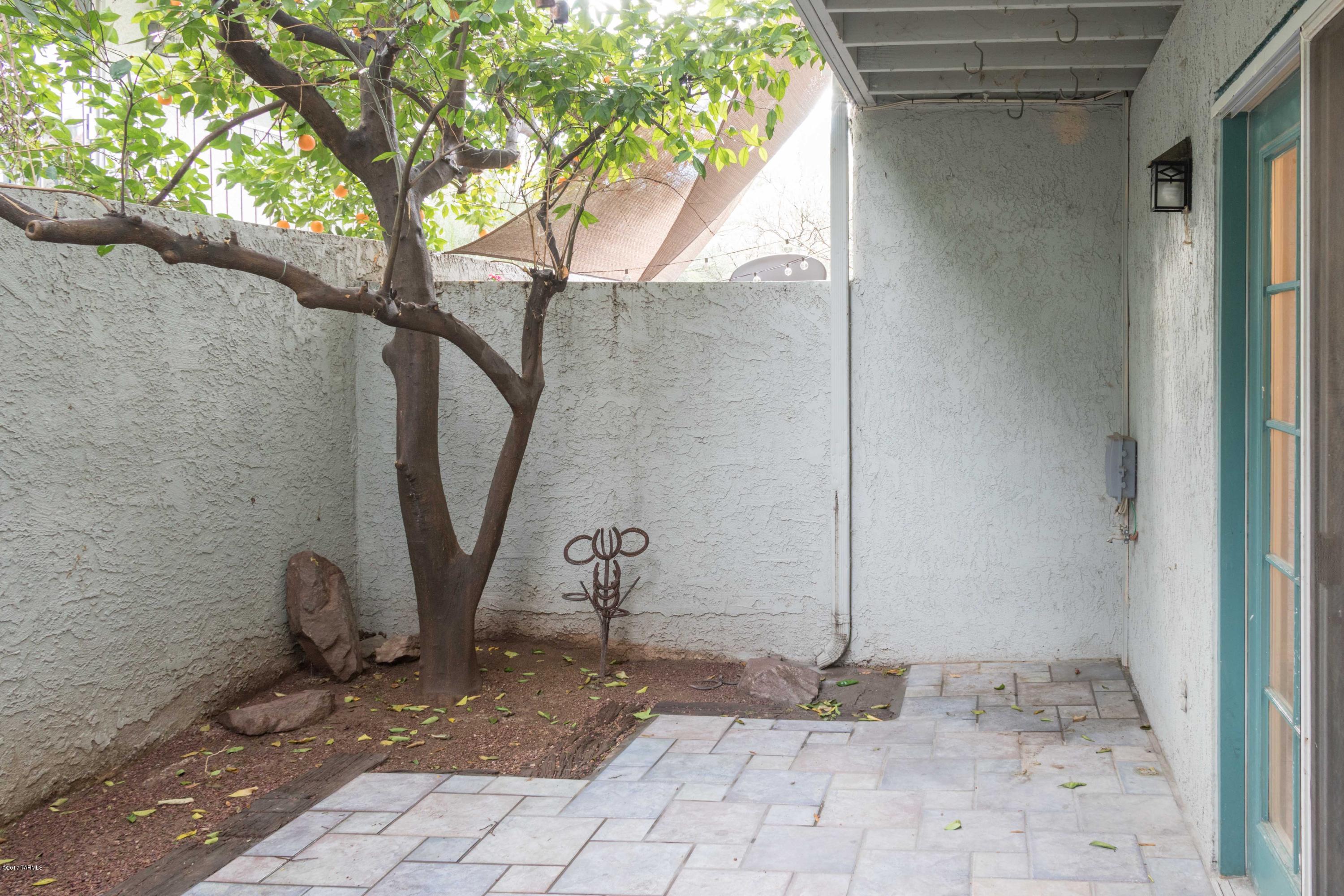 2765 West Anklam Road, Unit E Tucson, AZ 85745 - Photo 35 of 38 Gallery Image 35