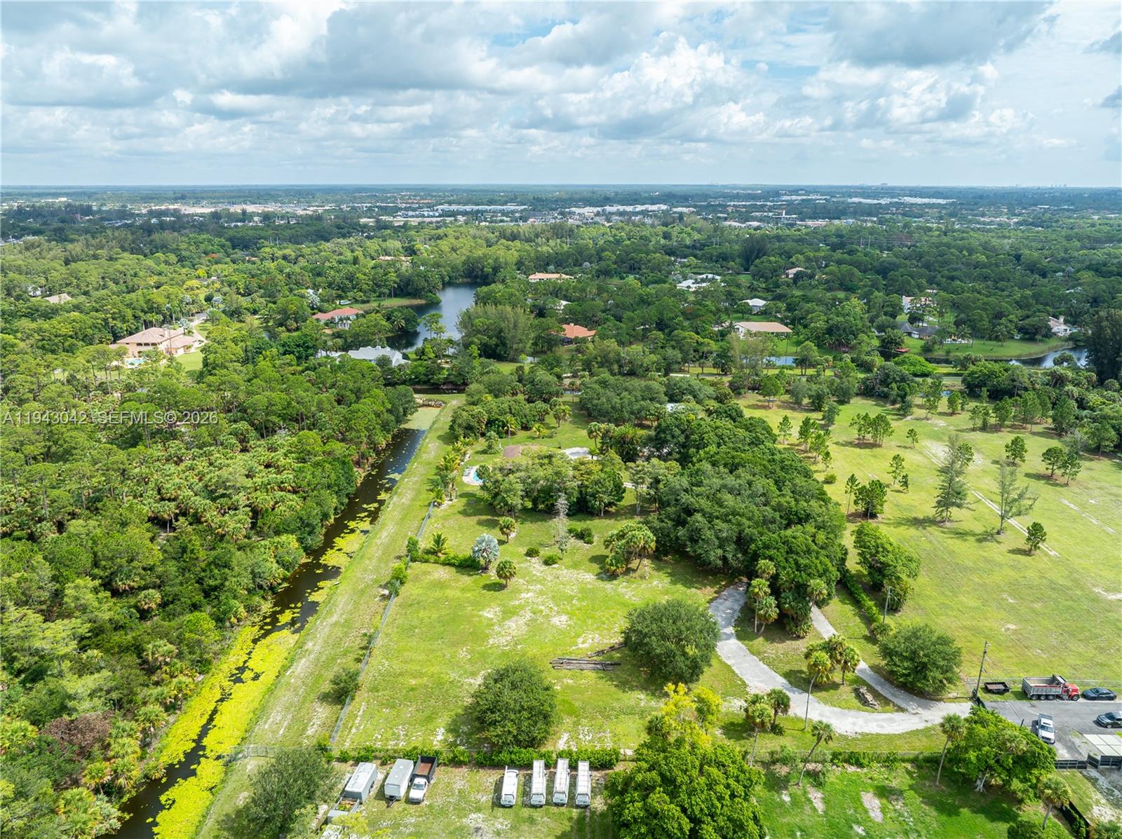 576 Marshall Road West Palm Beach, FL 33413 - Photo 37 of 44 a view of a green field
