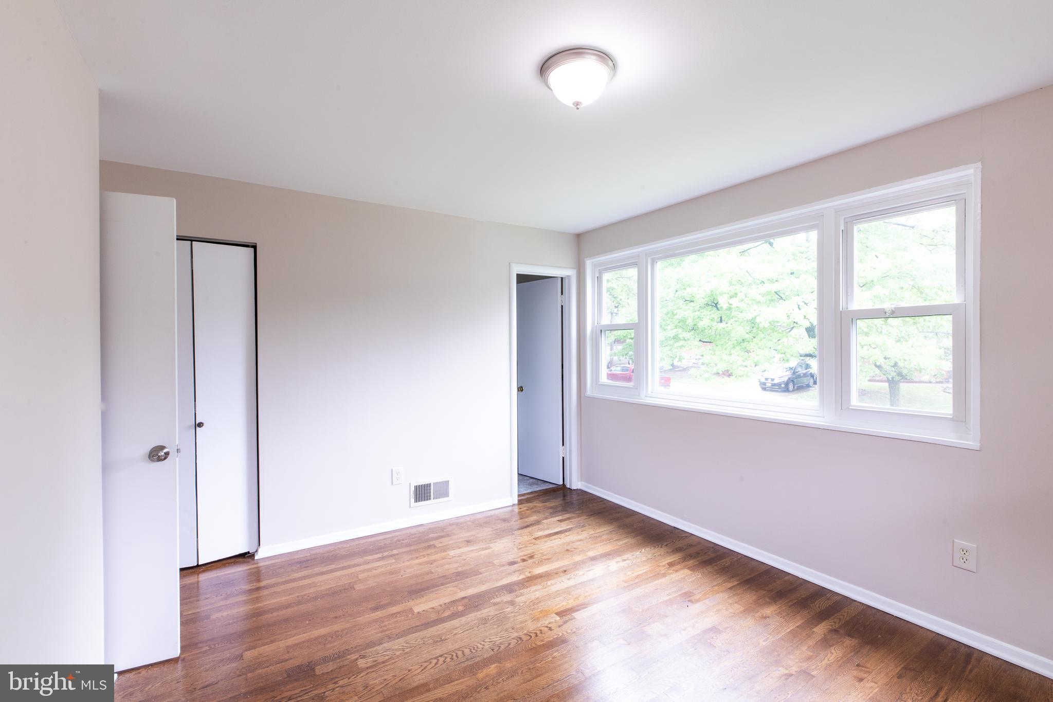 10505 Hutting Place Silver Spring, MD 20902 - Photo 17 of 27