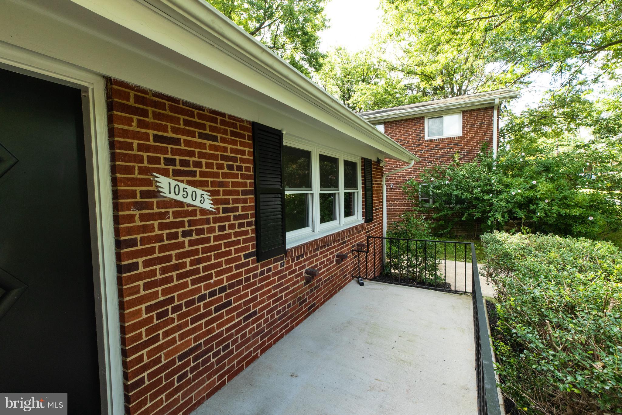 10505 Hutting Place Silver Spring, MD 20902 - Photo 3 of 27