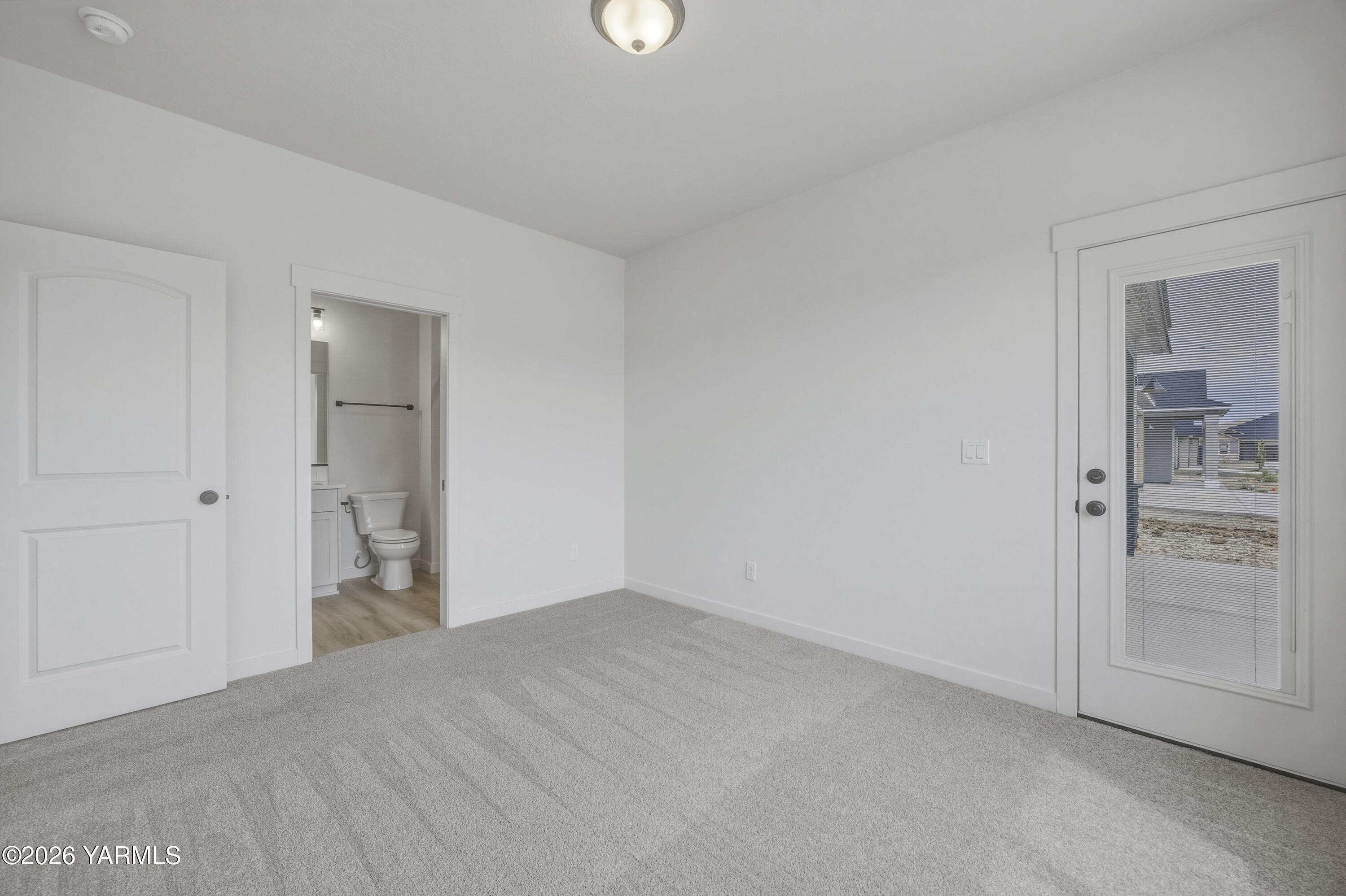 215 Packer Street Prosser, WA 99350 - Photo 33 of 45 a view of empty room