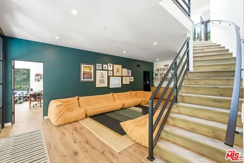 $5,395,000 | 28222 Via Acero, Malibu, CA 90265