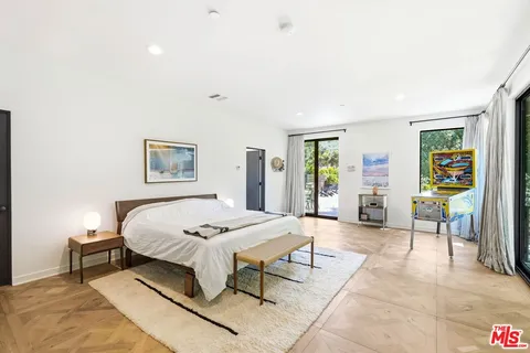 $5,395,000 | 28222 Via Acero, Malibu, CA 90265