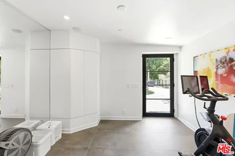$5,395,000 | 28222 Via Acero, Malibu, CA 90265