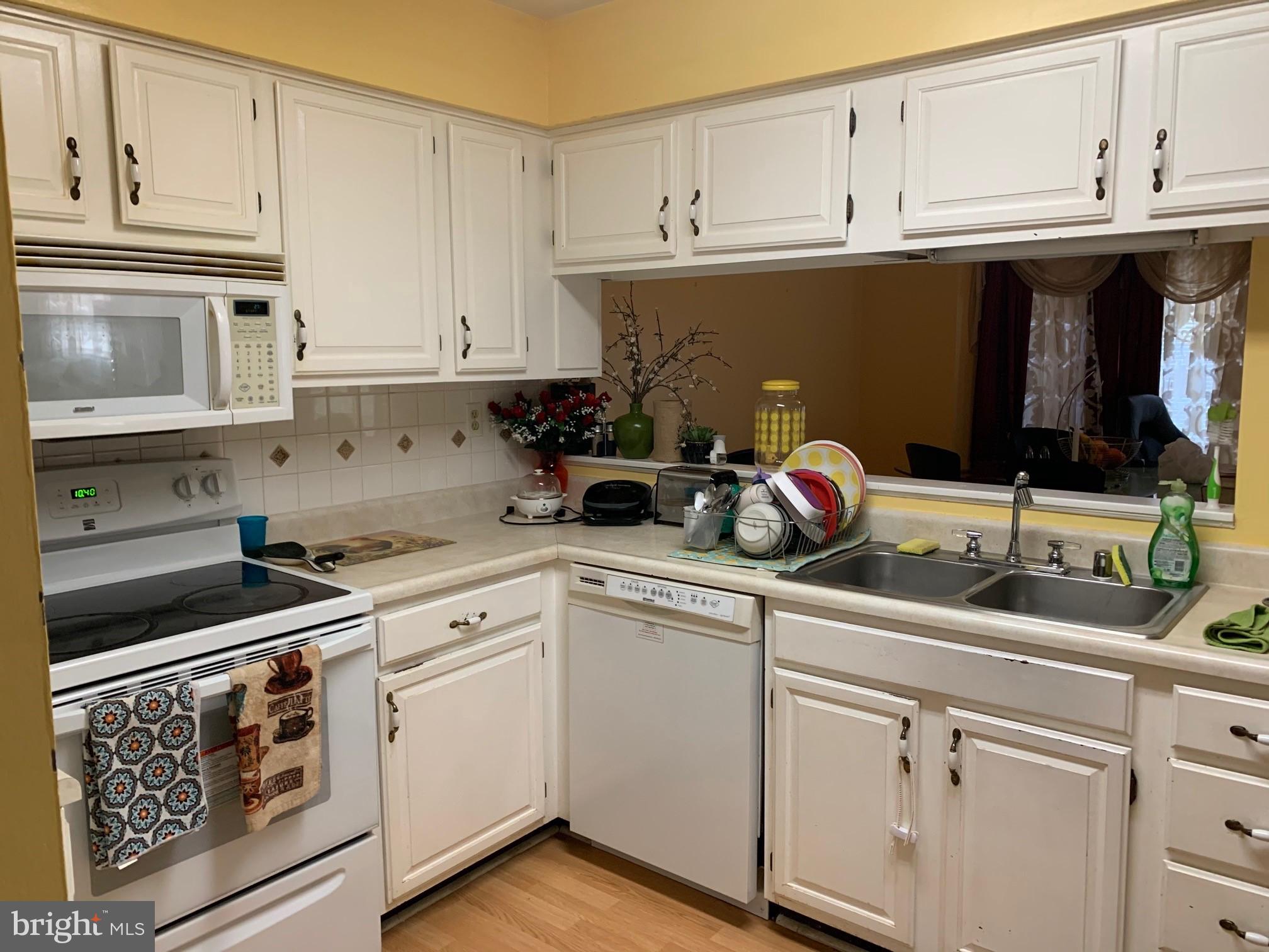4902 Colonel Beall Place Upper Marlboro, MD 20772 - Photo 3 of 3 Kitchen