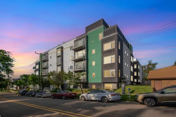 $2,199,900 | 121 West Kingsley Street, Unit 502, Ann Arbor, MI 48103
