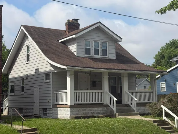 $199,900 | 583 Frebis Avenue, Columbus, OH 43206