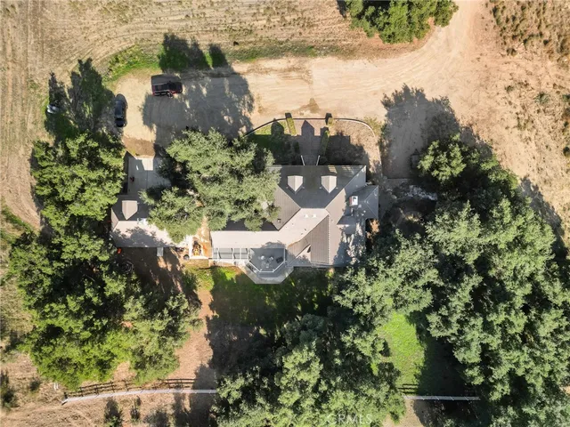 $2,265,000 | 30301 Oak Grove Drive, Redlands, CA 92373