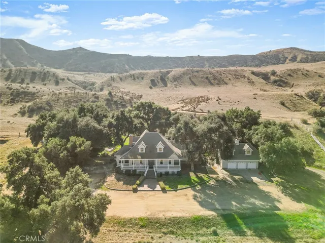 $2,265,000 | 30301 Oak Grove Drive, Redlands, CA 92373