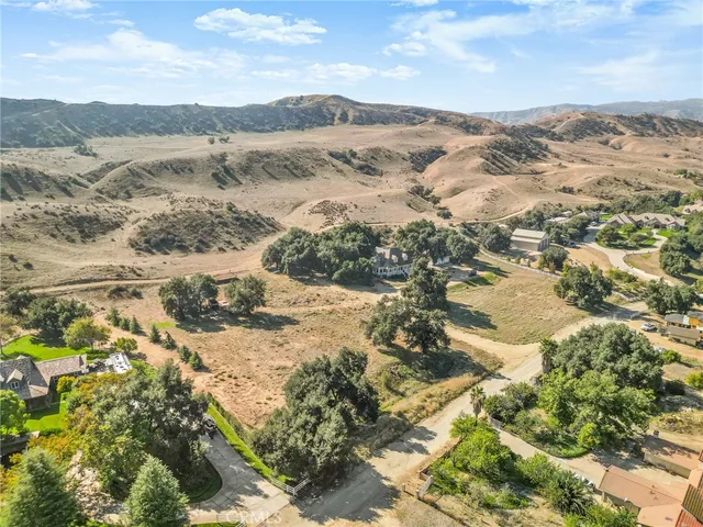 $2,265,000 | 30301 Oak Grove Drive, Redlands, CA 92373