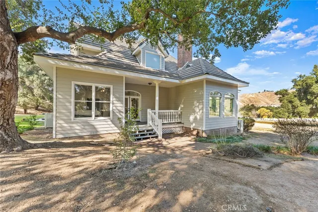 $2,265,000 | 30301 Oak Grove Drive, Redlands, CA 92373